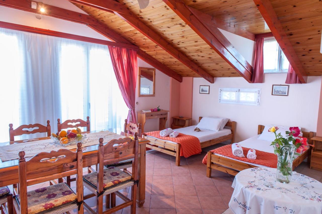 Sea Side Studios Tsilivi  Room photo